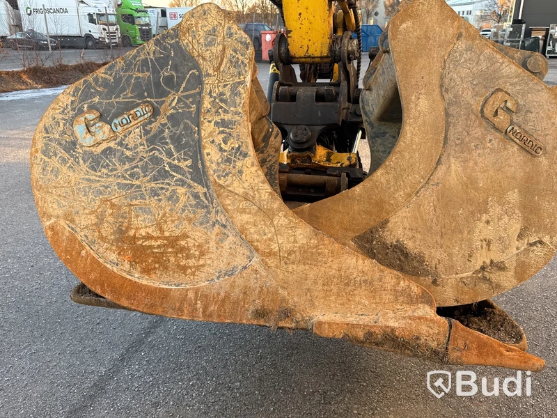 Hjulgrävare Komatsu PW148-11, -2019