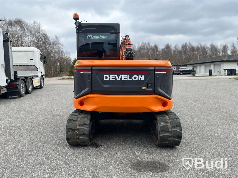 Minigrävare Develon DX85R-7 -2023 | med Engcons tiltrotator