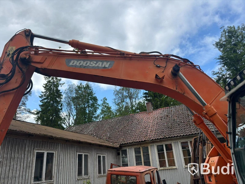 Grävmaskin Doosan DX235 LCR 2014