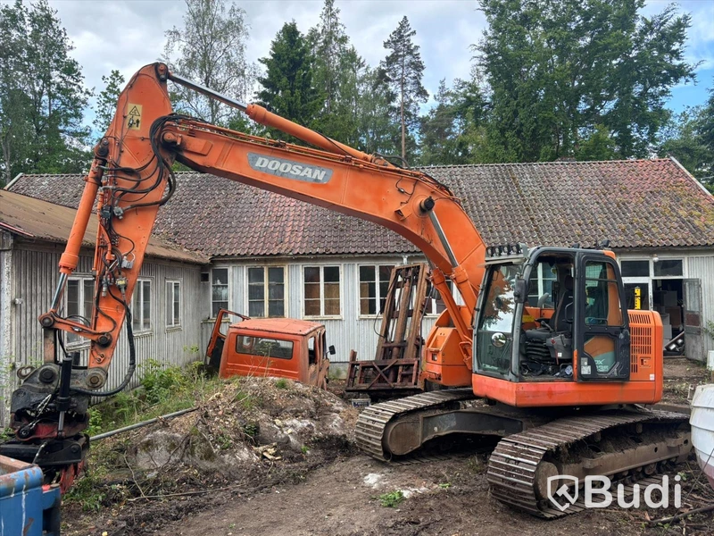 Grävmaskin Doosan DX235 LCR 2014