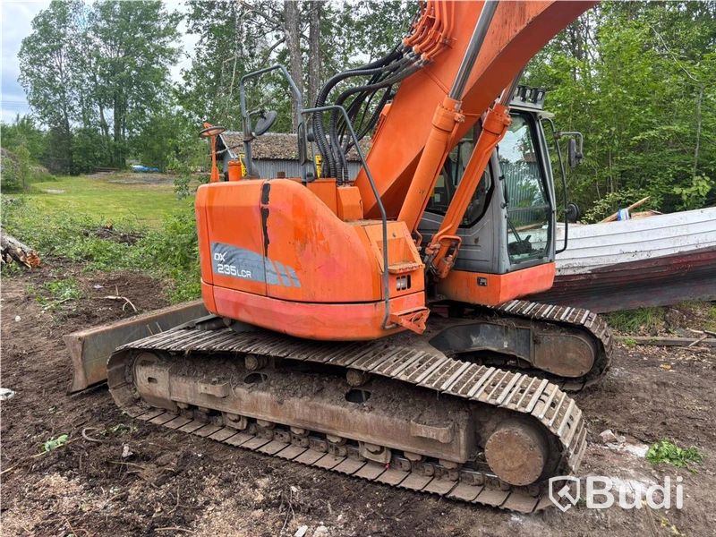 Grävmaskin Doosan DX235 LCR 2014