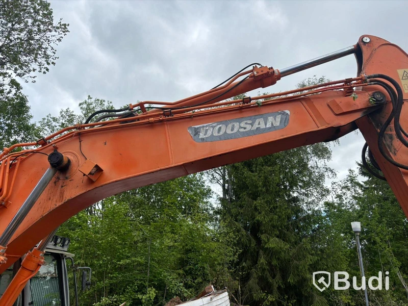Grävmaskin Doosan DX235 LCR 2014