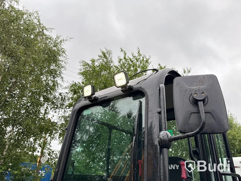 Bandgrävare med tilrotator Sany SY50U, -2024