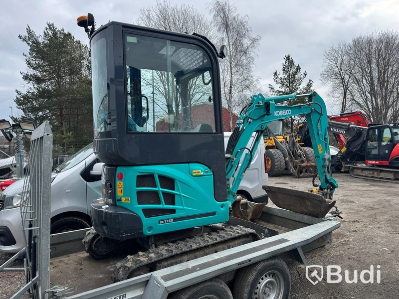 Minigrävare Kobelco 1.9 ton inkl. maskinsläp Brenderup