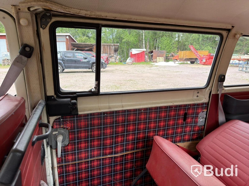 Volkswagen Transporter T2 Bay Window -1971 | Unregistered Restoration Project