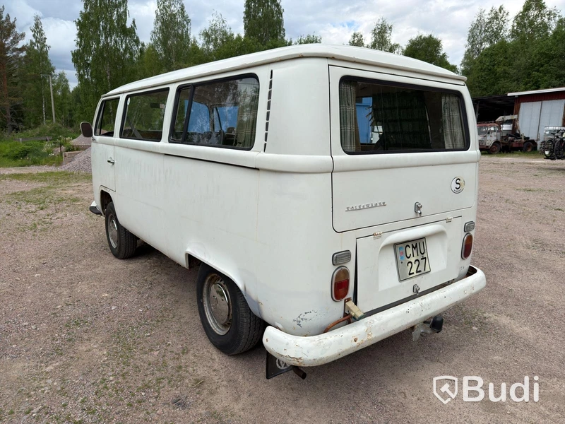 Volkswagen Transporter T2 Bay Window -1971 | Unregistered Restoration Project