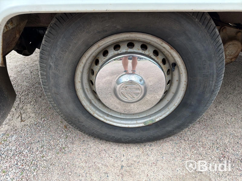 Volkswagen Transporter T2 Bay Window -1971 | Unregistered Restoration Project
