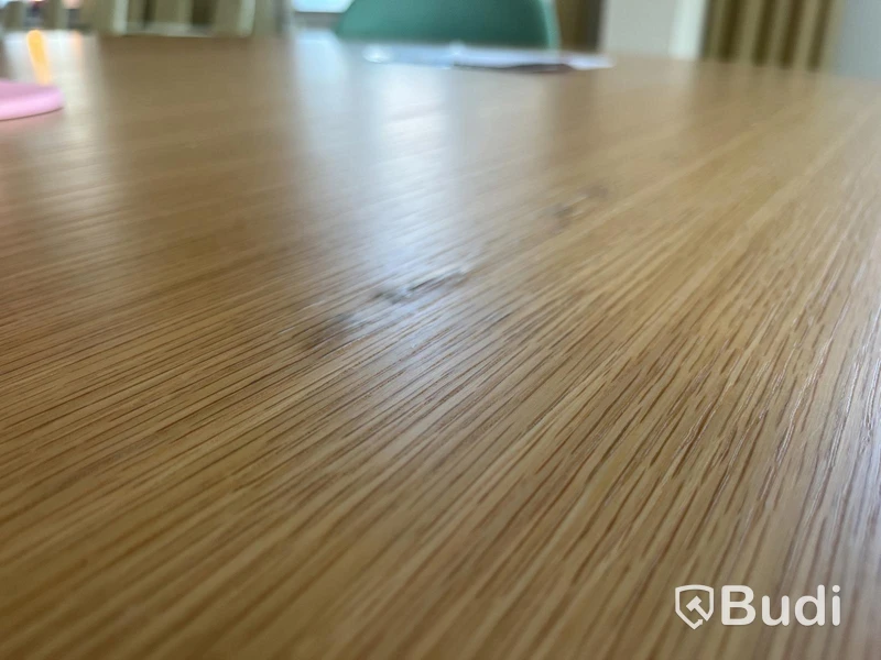 Matgrupp – runt bord Ø160 cm + 6 st stolar