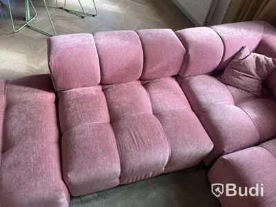 Modulsoffa från Cirkulär Interiör + soffbord + akustikpanel – komplett loungegrupp
