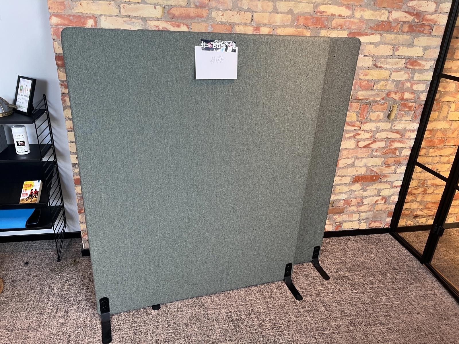 Skärmväggar – 2 st ljuddämpande (H 160 cm, B 130 cm)