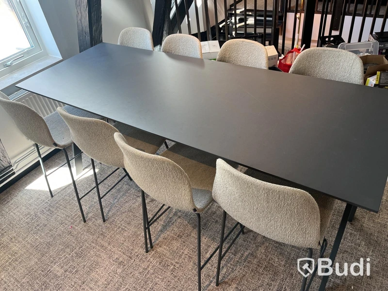 Matsalsmöbel / Konferensbord med 8 stolar Johanson Design