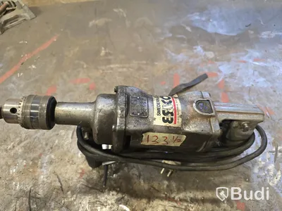2 st borrmaskiner | Bosch