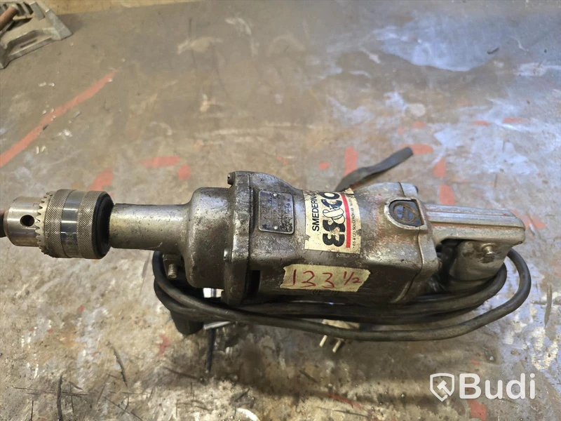 2 st borrmaskiner | Bosch
