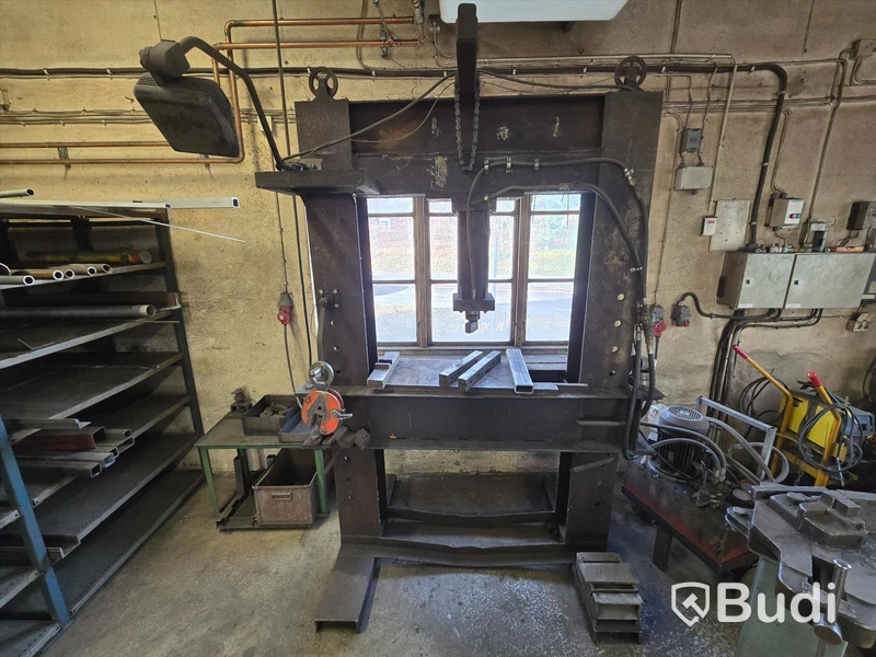Hydraulisk press