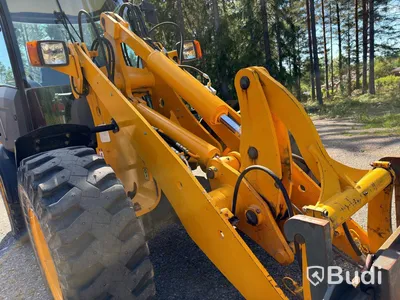 Wheel Loader JCB 406 | 3,491 h | 3 Attachments | 2006