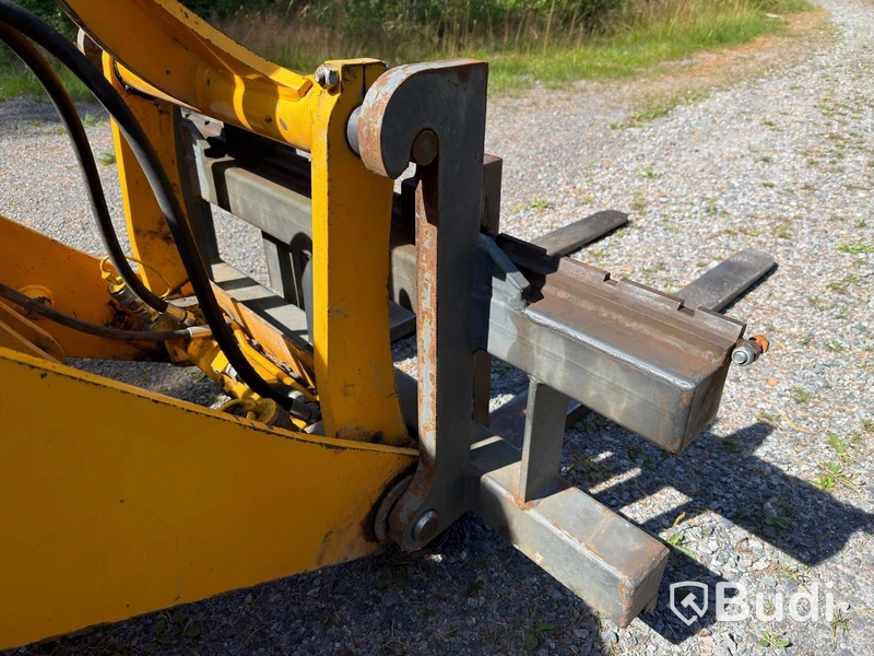 Wheel Loader JCB 406 | 3,491 h | 3 Attachments | 2006