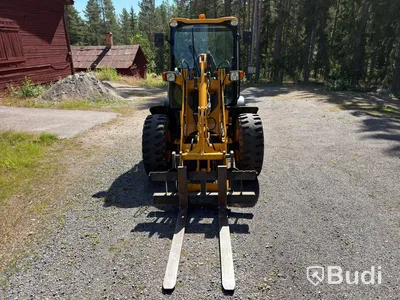 Wheel Loader JCB 406 | 3,491 h | 3 Attachments | 2006