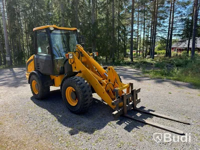 Wheel Loader JCB 406 | 3,491 h | 3 Attachments | 2006