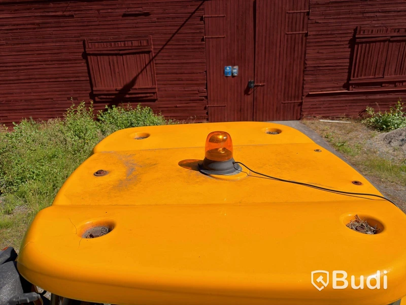 Wheel Loader JCB 406 | 3,491 h | 3 Attachments | 2006