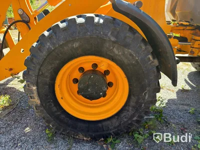 Wheel Loader JCB 406 | 3,491 h | 3 Attachments | 2006