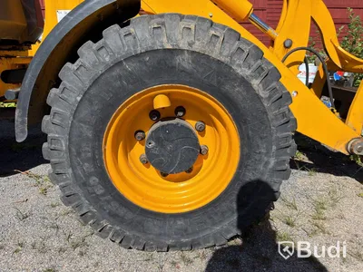 Wheel Loader JCB 406 | 3,491 h | 3 Attachments | 2006
