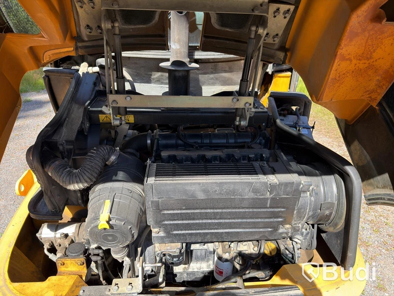 Wheel Loader JCB 406 | 3,491 h | 3 Attachments | 2006