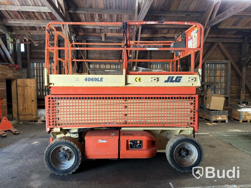 Scissor Lift JLG 4069LE | 14 m | New Batteries | Only 475 h