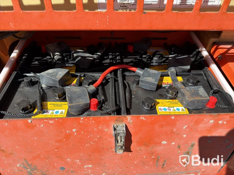 Scissor Lift JLG 4069LE | 14 m | New Batteries | Only 475 h