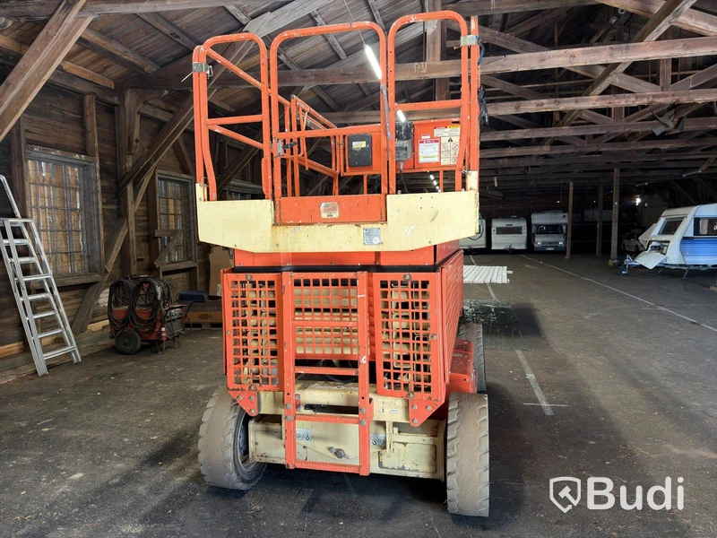 Scissor Lift JLG 4069LE | 14 m | New Batteries | Only 475 h