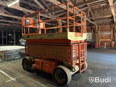 Scissor Lift JLG 4069LE | 14 m | New Batteries | Only 475 h