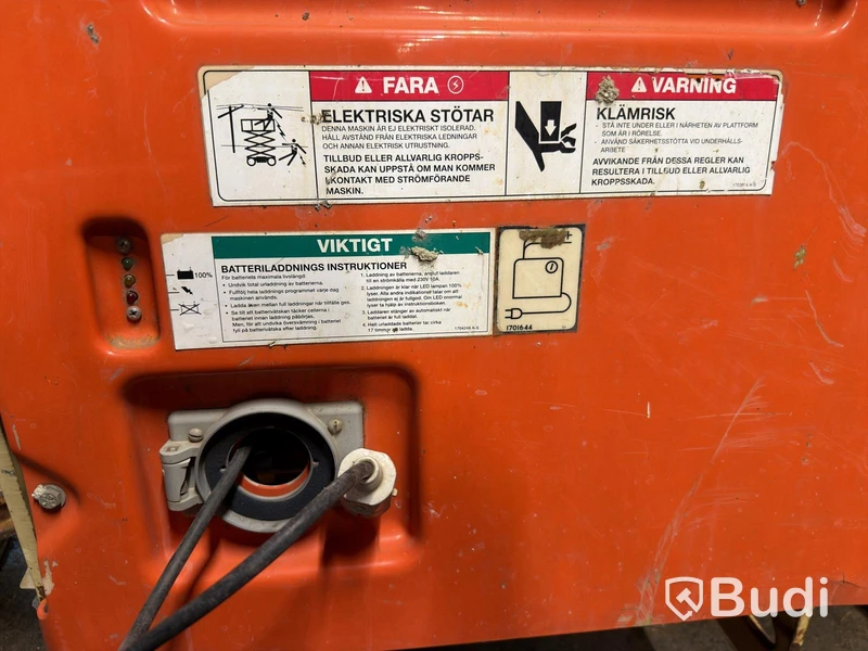 Scissor Lift JLG 4069LE | 14 m | New Batteries | Only 475 h