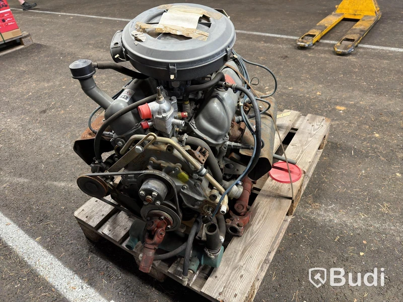 Hägglunds Bandvagn 206 Powertrain Package | Ford 2.8 V6 Engine | Mercedes Automatic | 259.9 mil