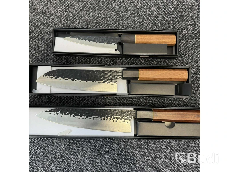 Parti med 4 st japanska knivset, 3 delar - fri frakt