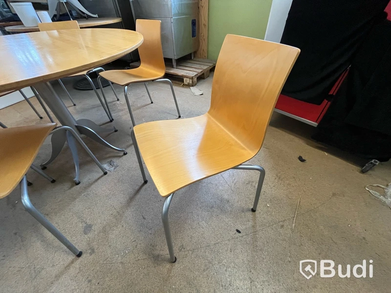 Runt bord med 6 st stolar, Skandiform