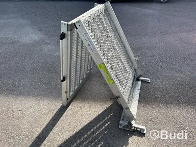 Rullstolsramp i aluminium manuell vikbar Kvistberga