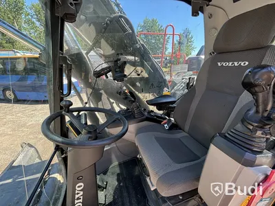 Volvo EW160E wheeled excavator - 2020 | GPS 3D system | Trailer
