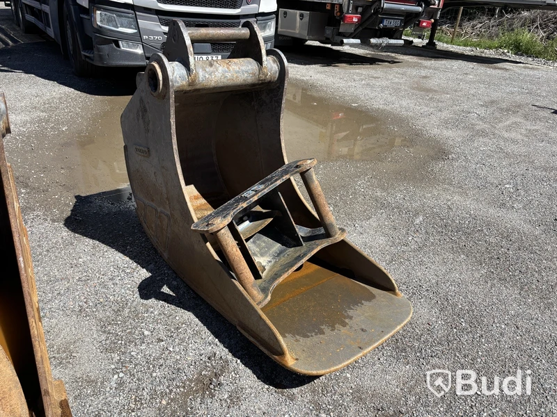 Volvo EW160E wheeled excavator - 2020 | GPS 3D system | Trailer