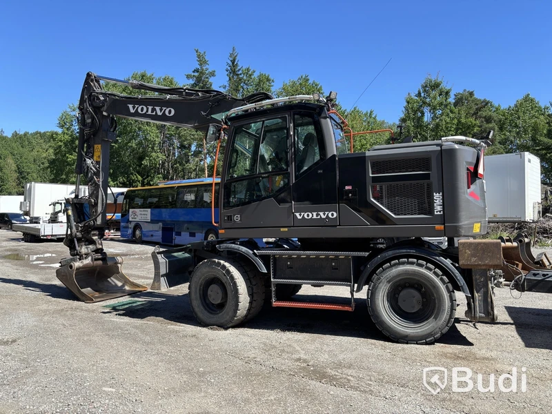 Volvo EW160E wheeled excavator - 2020 | GPS 3D system | Trailer