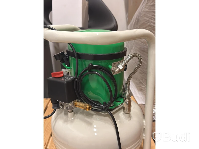 Compressor, Bambi BB8-240, 660 W, 8 bar (quiet compressor)