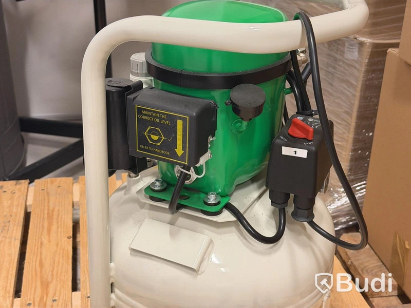 Compressor, Bambi BB8-240, 660 W, 8 bar (quiet compressor)