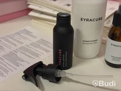 Eyracure - varumärke samt stort lager av hårvårdsprodukter och UV-borstar