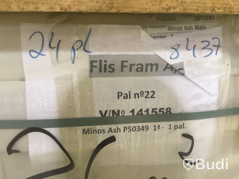 14 pall | Parti med blandat kakel & mosaik
