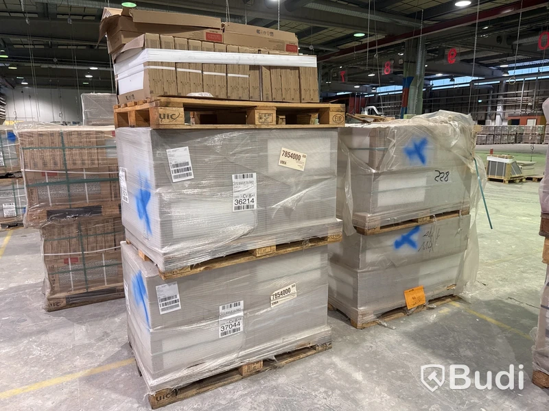 255 kvm kakel Rako CSYS.WAAVK104 | 5 pall | 30x60 cm - vit matt