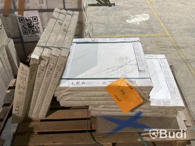 53 pall | Parti med blandat kakel & mosaik