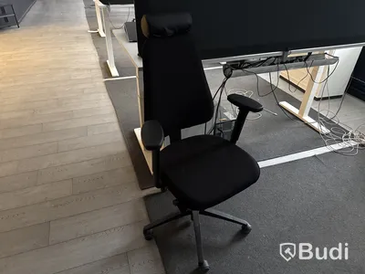 6 st kontorsarbetsplatser med höj- & sänkbara skrivbord
