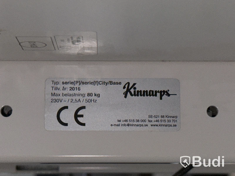 6 st kontorsarbetsplatser med höj- & sänkbara skrivbord