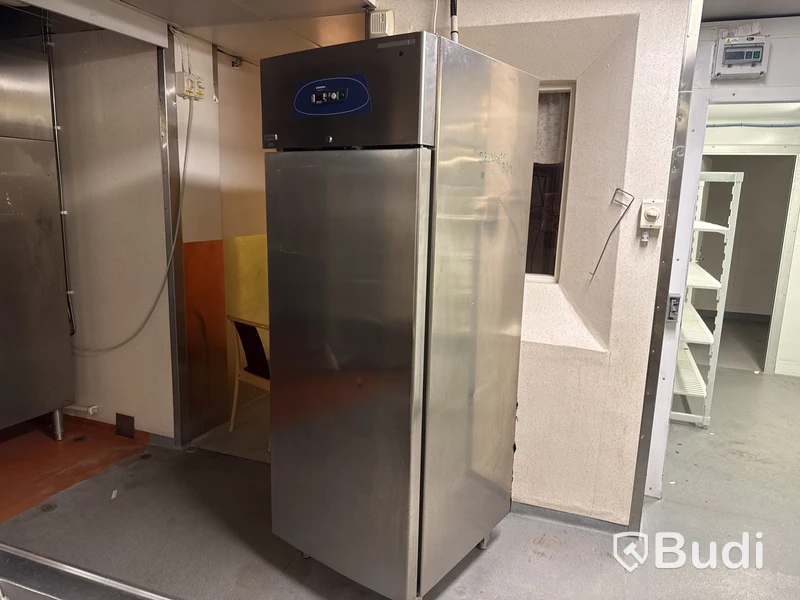 4 st centralkylda kylskåp Electrolux inkl. kompressor