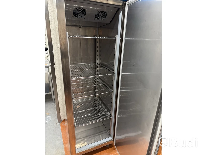 4 st centralkylda kylskåp Electrolux inkl. kompressor