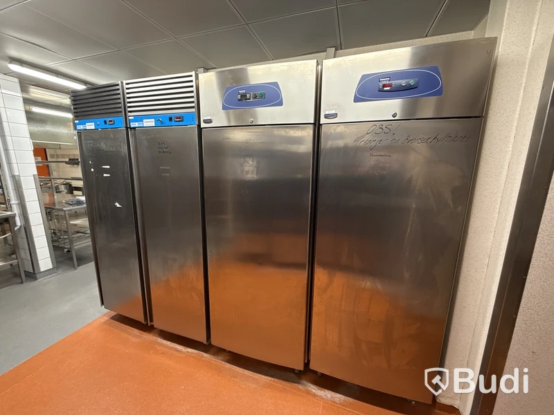 4 st centralkylda kylskåp Electrolux inkl. kompressor