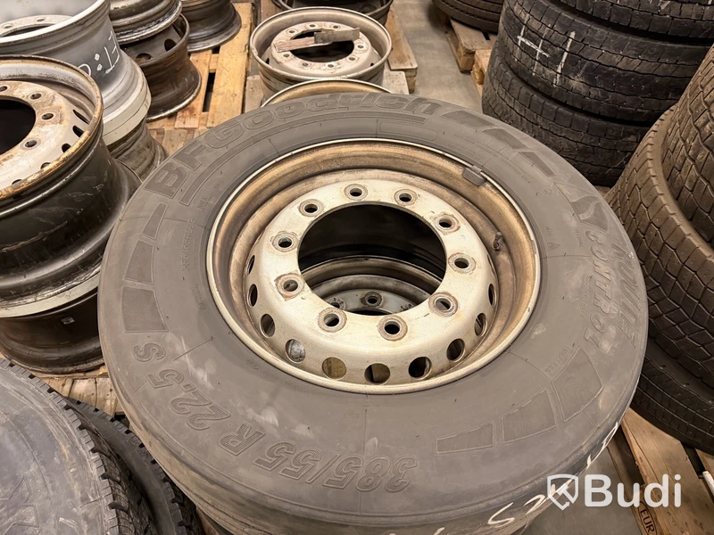 2 st lastbilshjul 385/55 R22,5